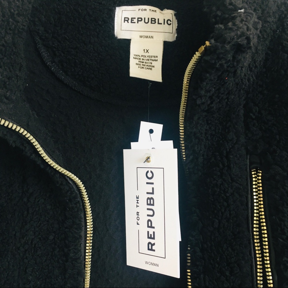 For The Republic women’s black fleece vest plus size 1X - Picture 5 of 9